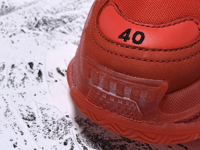 BL TRIPLE TRAINER ‘RED ‘ 544351 W09O1 6500