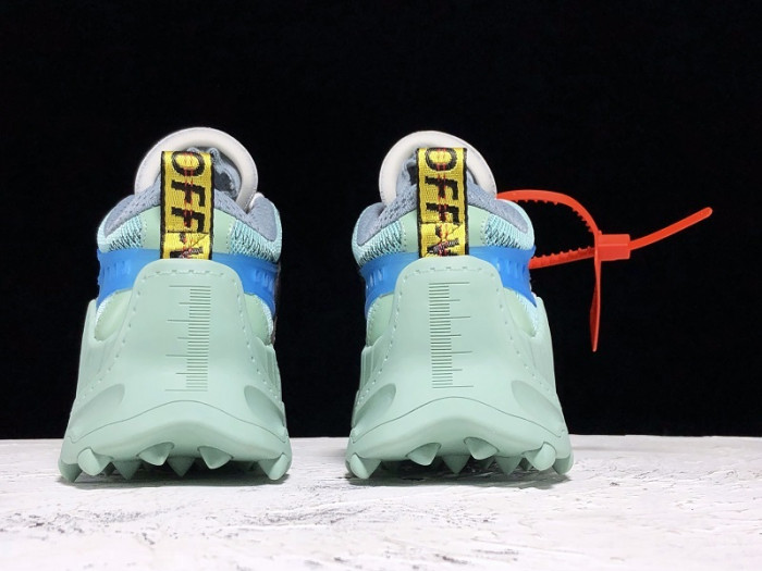 OF C/O ODSY-1000 SNEAKER   KICKZE OW-3