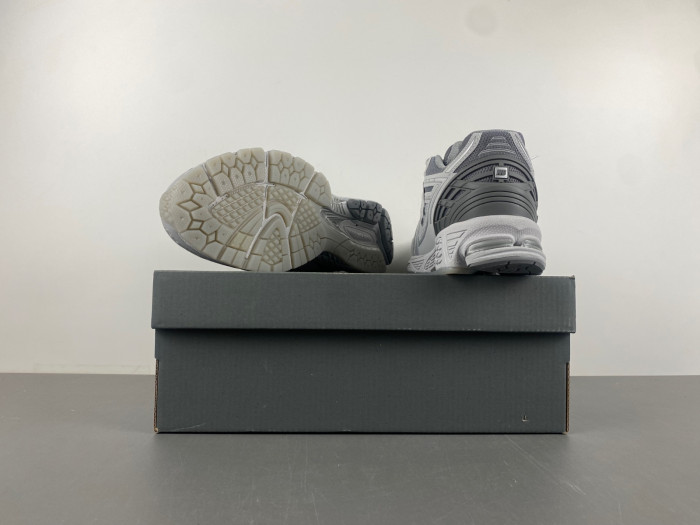 N*EW B*ALANCE COPSHOE NB-172