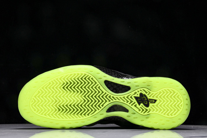 Nike Air Foamposite One Black Volt - HF2902-001
