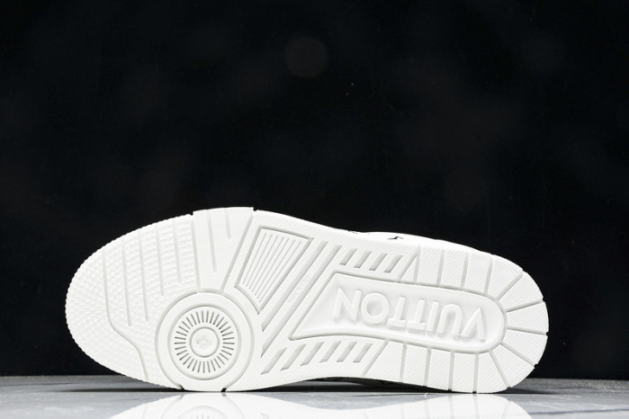 LVT  SNEAKERS   COPSHOE  L&V-trainer 15