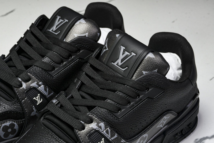 LVT  SNEAKERS   COPSHOE  L&V-trainer 16