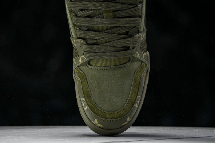 LVT  SNEAKERS   COPSHOE  L&V-trainer 17