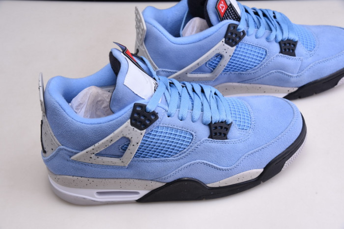 AIR JORDAN 4 RETRO UNIVERSITY BLUE CT8527-400