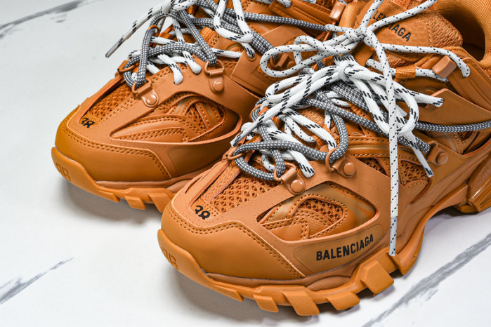 BL  TRACK -COPSHOE BL -Track 02