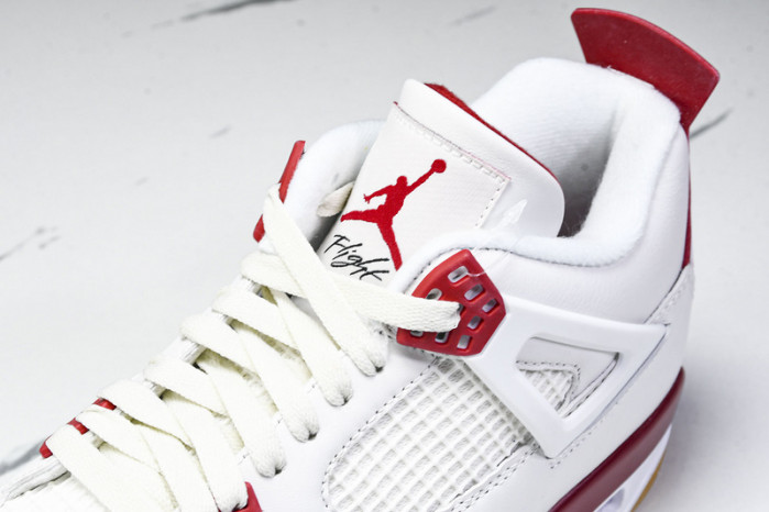 Jordan 4 Retro SB Varsity Red DR5415-106