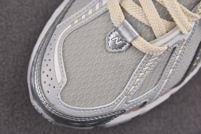 N*EW B*ALANCE COPSHOE NB-122