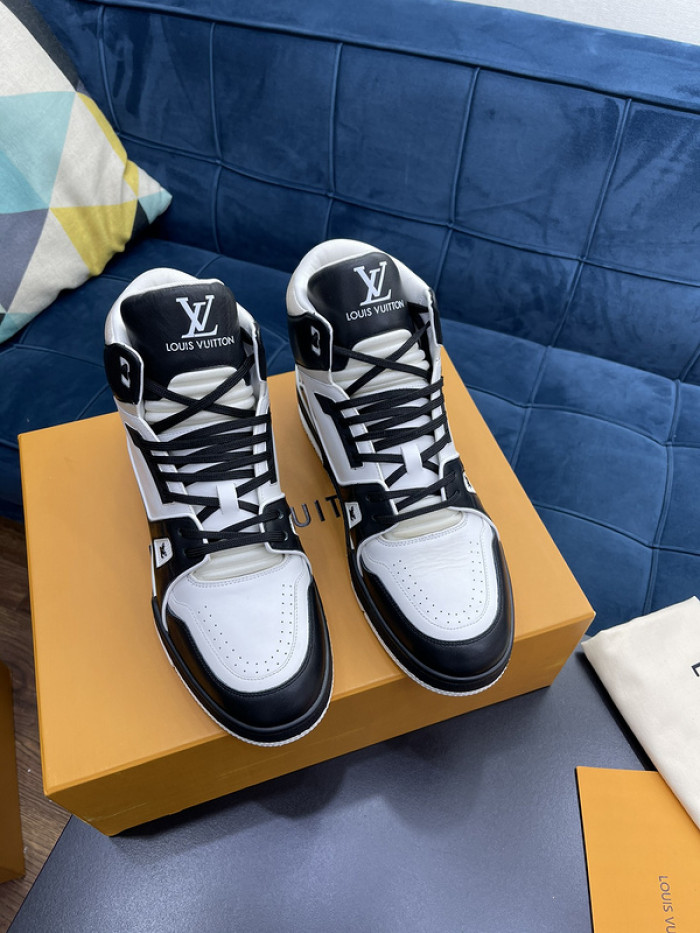 LVT  SNEAKERS   KICKZE L&V-21