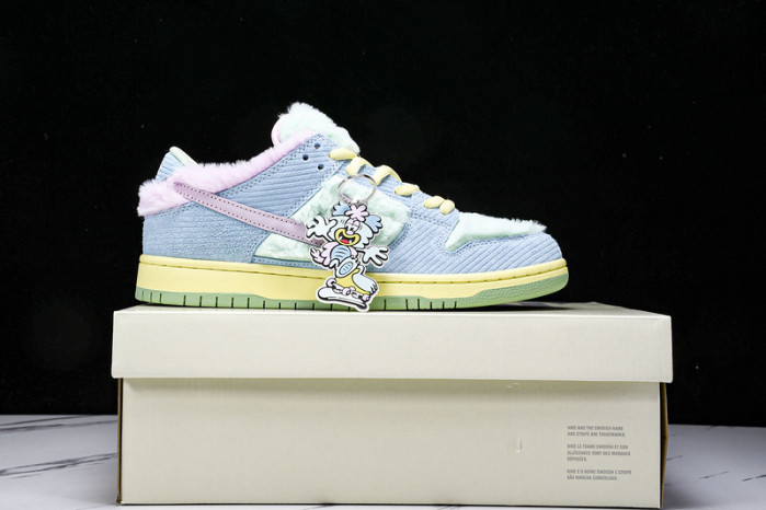 Nike SB Dunk Low Verdy Visty  - FN6040-400