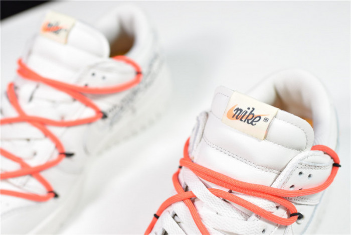 OF X FUTURA X NIKE DUNK CT0856-900