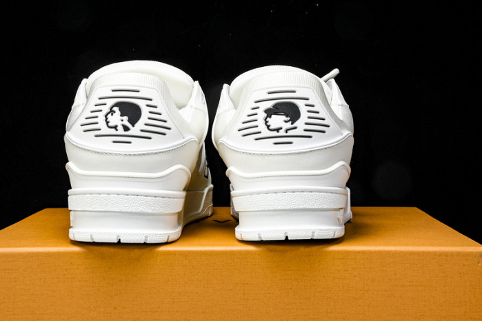 LVT  SNEAKERS   COPSHOE  L&V-trainer 64