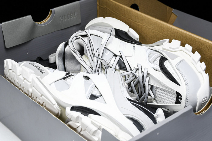 BL TRAINERS TRACK -COPSHOE BL 332