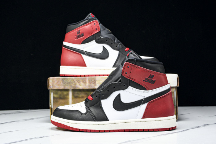 Air Jordan 1 High OG Black Toe Reimagined DZ5485-106