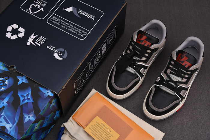 LVT  SNEAKERS   KICKZE L&V-40