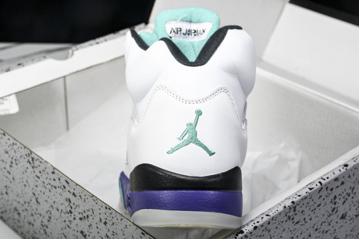 Jordan 5 Retro Grape (2013)  - 136027-108