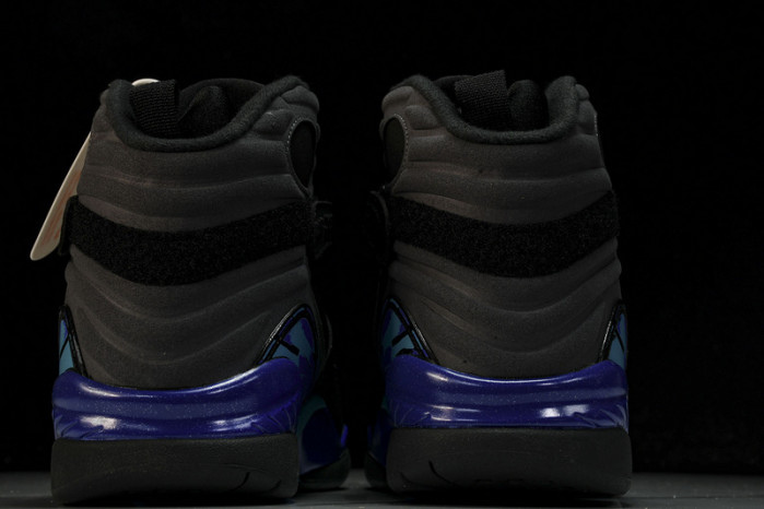 Jordan 8 Retro 