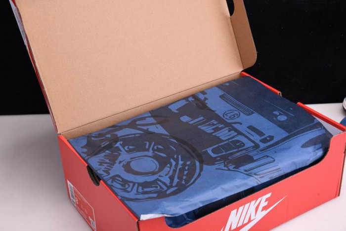 Kasina x Nike Dunk Low  CZ6501-100