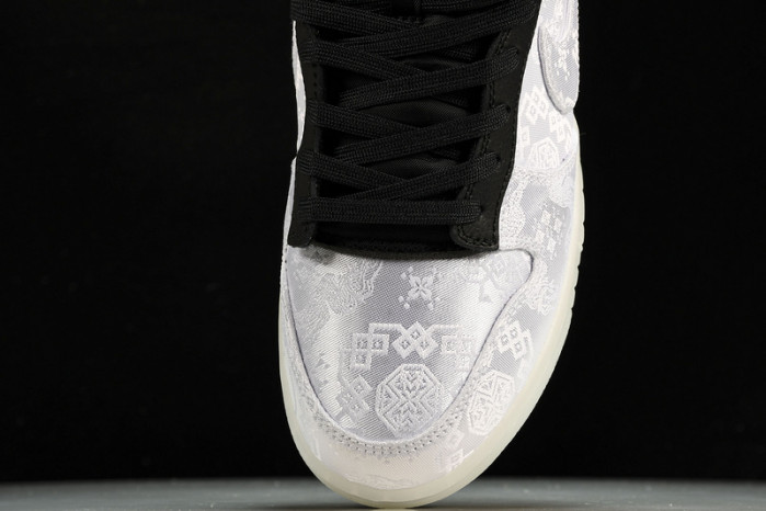 CLOT x fragment x Nike Dunk Low FN0315-110