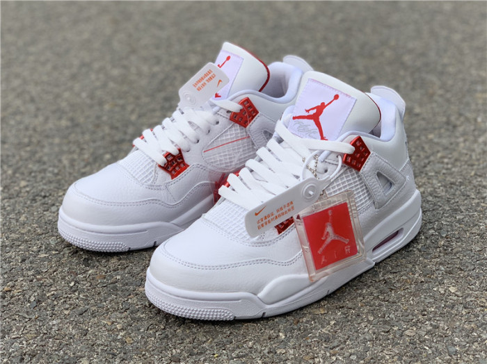 Air Jordan 4 “University Red”  CT8527-112