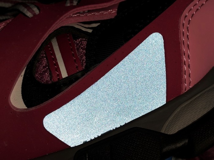 BL Track Pink Blue 542436 W1GB8 5482