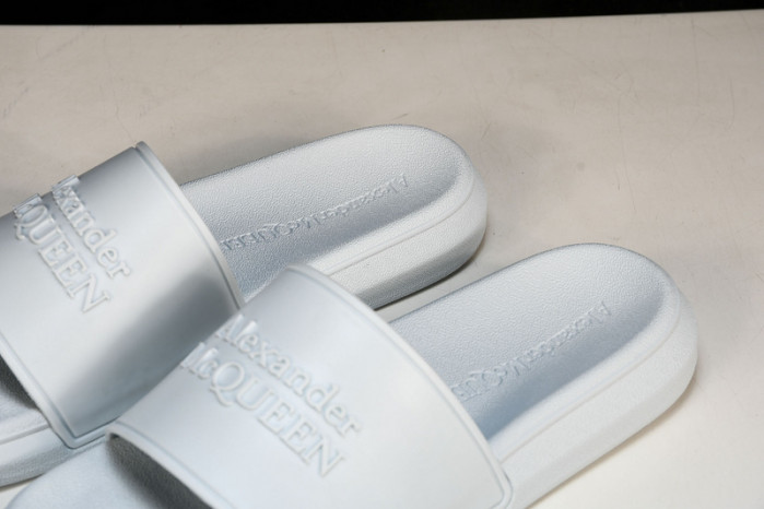 mcqueen  slide cophsoe MQS-02