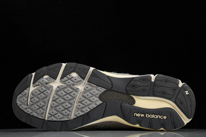 N*EW B*ALANCE COPSHOE NB-085