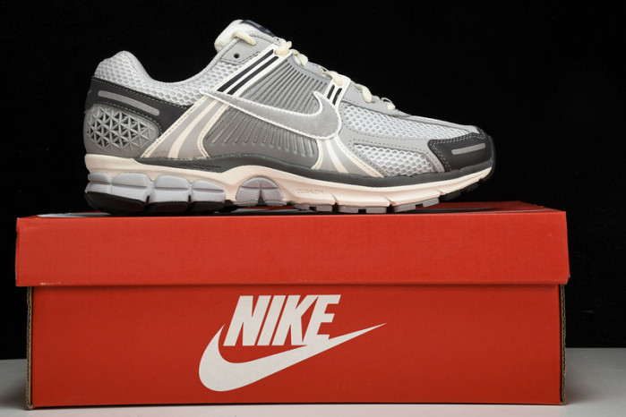 Nike Zoom Vomero 5 Wolf Grey Cool Grey FD9919-001