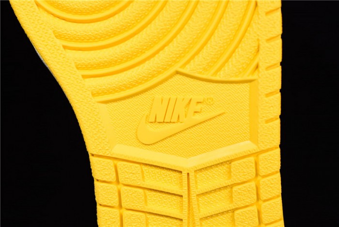 Air Jordan 1 No Ls Varsity Maize 861428-107