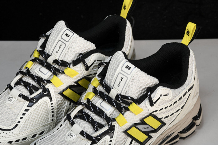 N*EW B*ALANCE COPSHOE NB-097