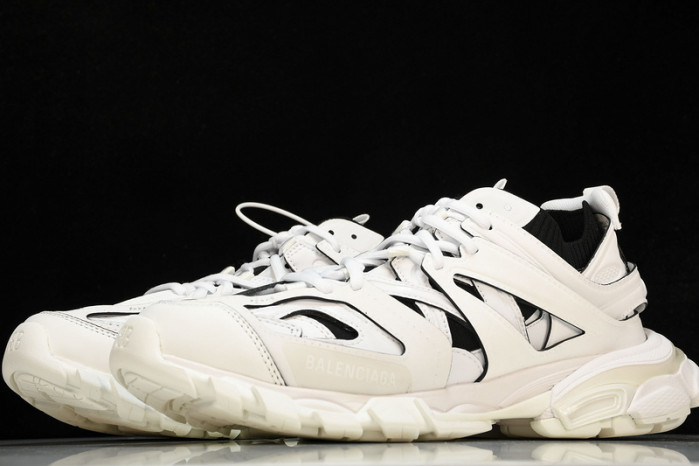 BL TRAINERS TRACK -COPSHOE BL 239