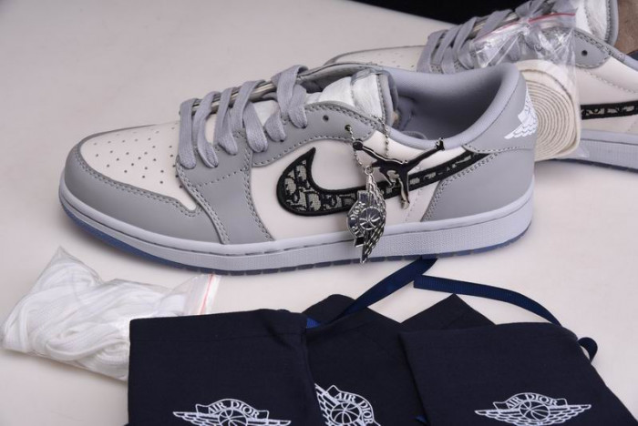 AIR Jordan 1  X Dr  low