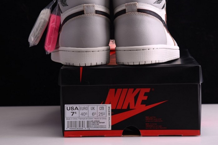 Nike SB Air Jordan 1 Light Bone/Crimson Tint CD6578-006