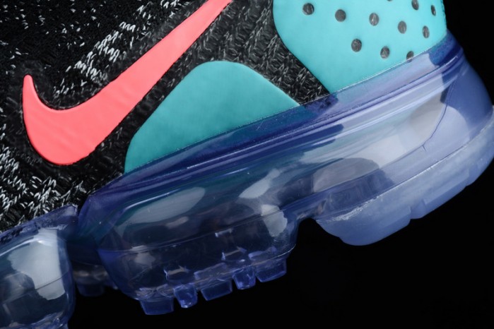 Nike Mens Air VaporMax Flyknit 2.0 Hot Punch 942842-003
